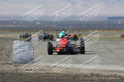 media/Oct-26-2025-CalClub SCCA (Sun) [[8ce1e69566]]/Group 3/Grapevine/